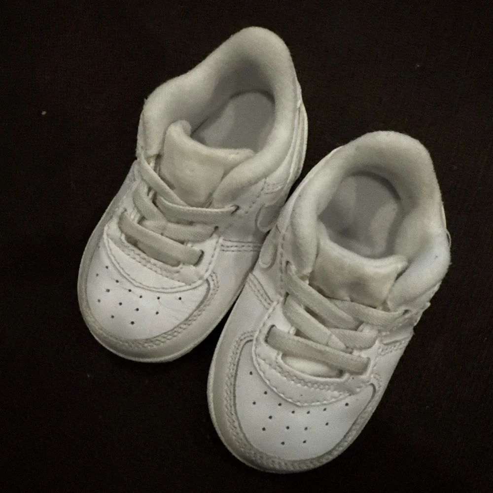 Nike Air Force 1 Crib CB White 844103-100 – Size 4C - Picture 2 of 7